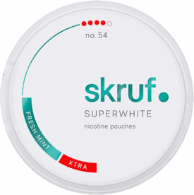 Skruf Superwhite No. 54 Fresh Mint Xtra Strong